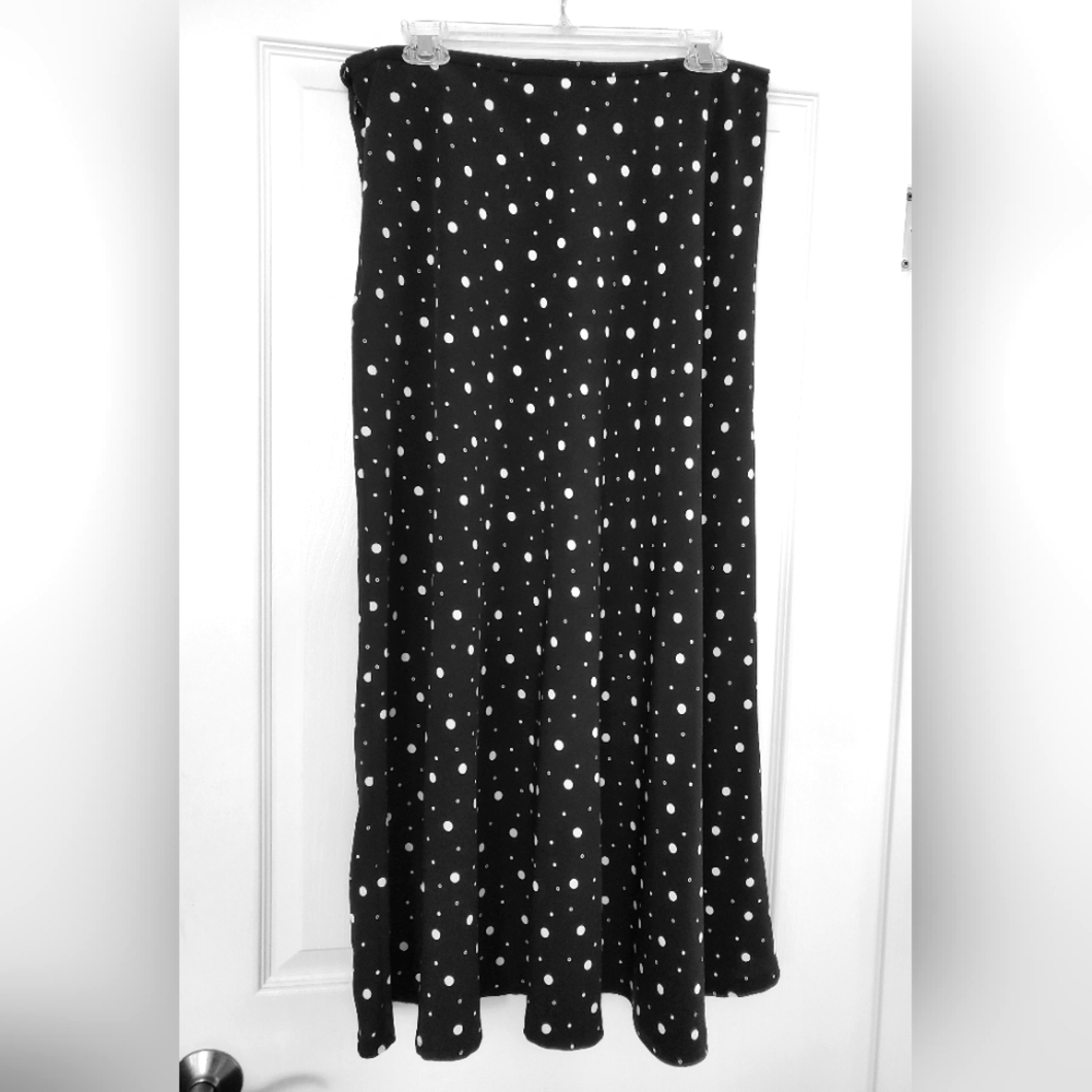 Nygard Collection - Black & White Polka-dot Skirt, Size 16